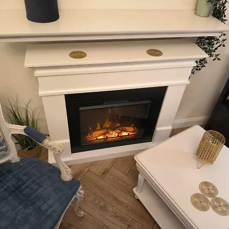Appartement Luxury Airport Retreat à Cluj-Napoca Extérieur photo