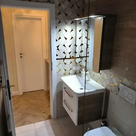 Appartement Luxury Airport Retreat à Cluj-Napoca Extérieur photo